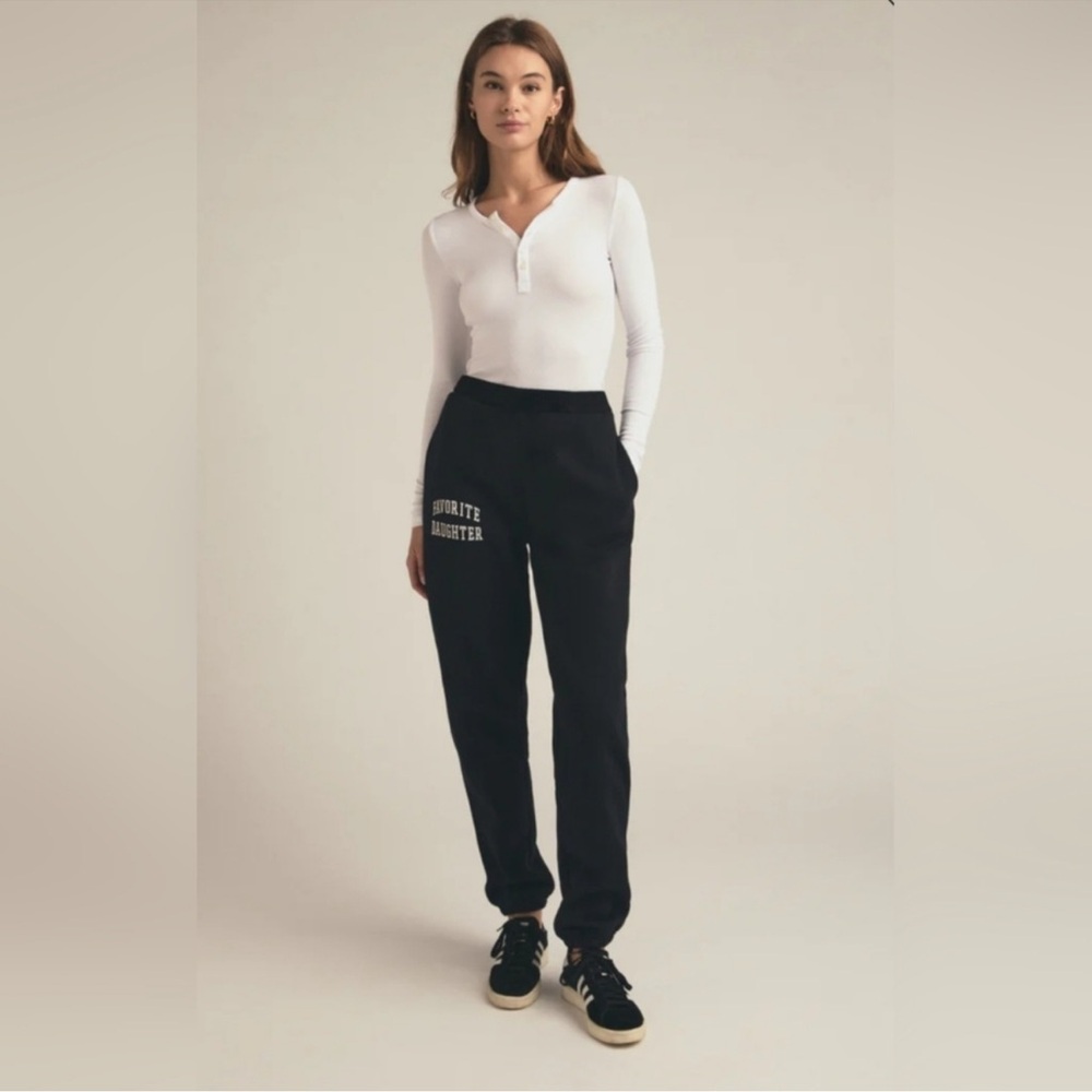 Favorite Daughter The Collegiate Jogger Sweatpants L Large NWT